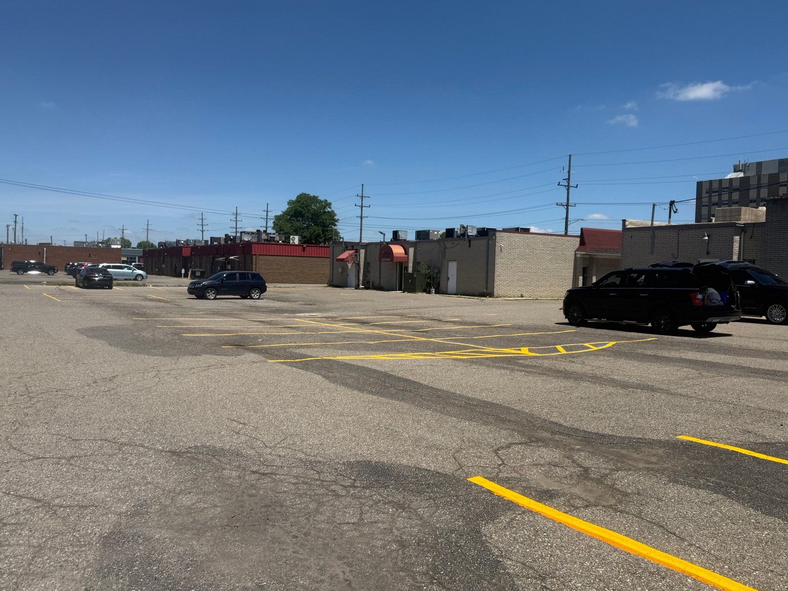 Completed yellow parking lot markings